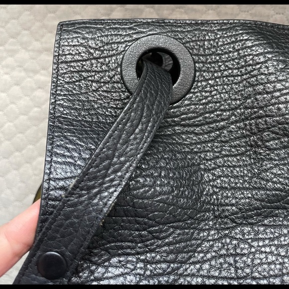 Dilaks Shoulder Bag - Picture 5 of 13